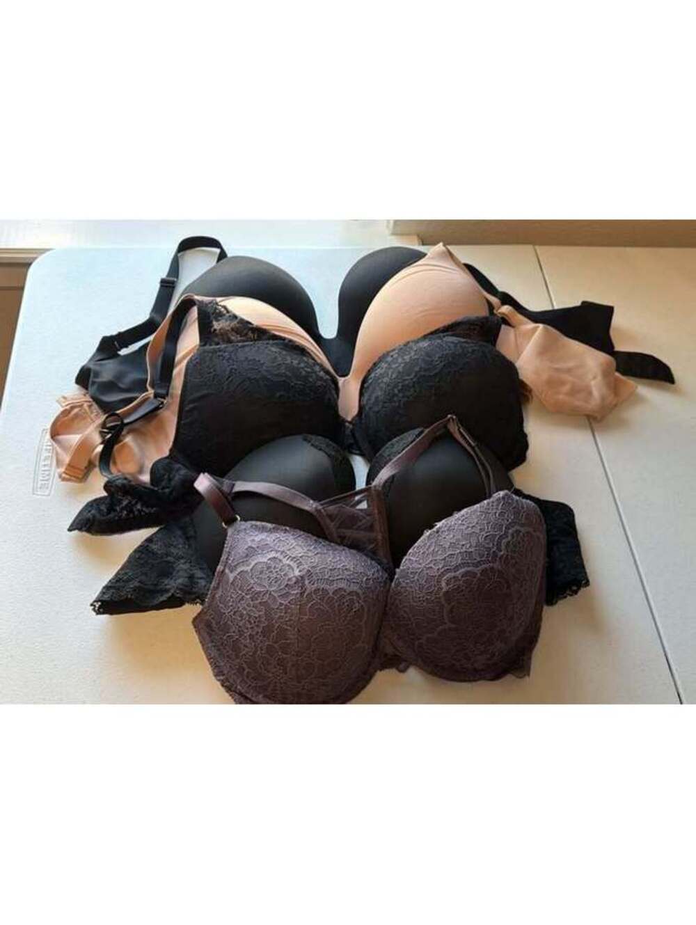 Assorted Victoria’s Secret Bras: 32DD-34DD